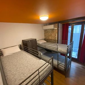 Dormitory Room Mixed
